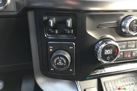 2021 Ford F-150 EcoBoost, drive mode button